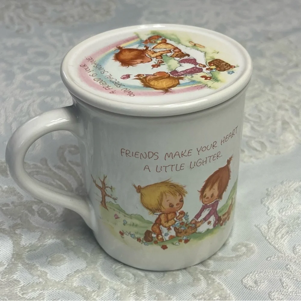 1983 Betsey Clark Hallmark Mug Mates Matching Mug & Lid Friendship Mug